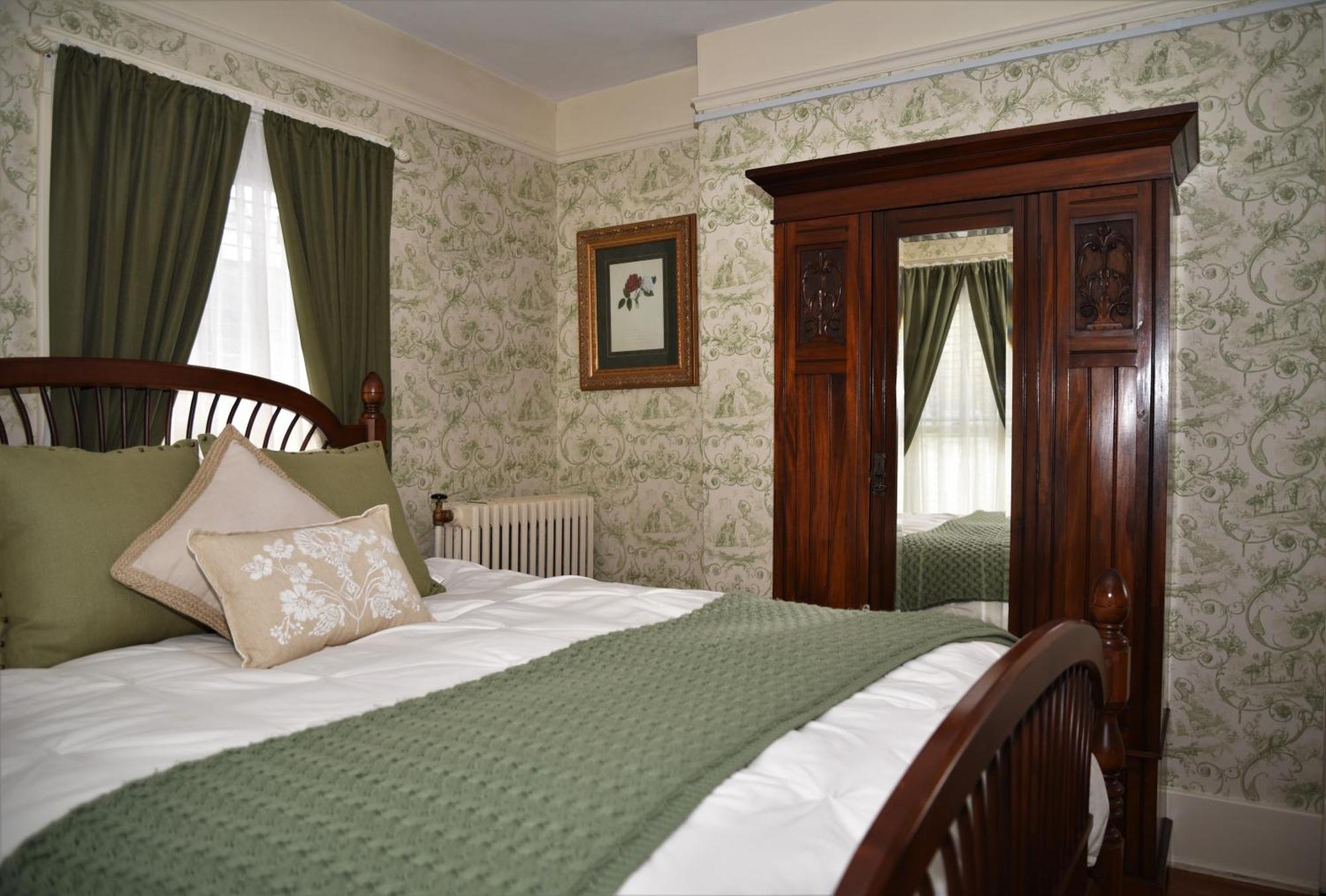 Frühstückspension Grand Colonial Herkimer